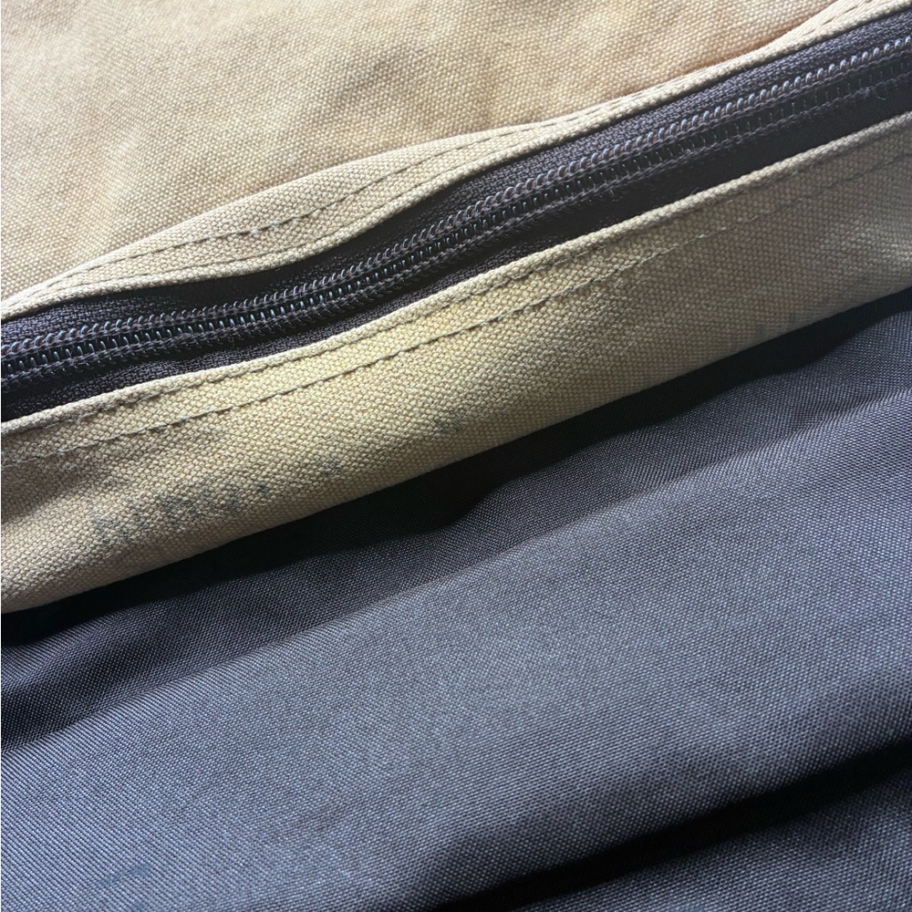 Vintage Eddie Bauer Canvas Messenger Bag - Picture 4 of 6